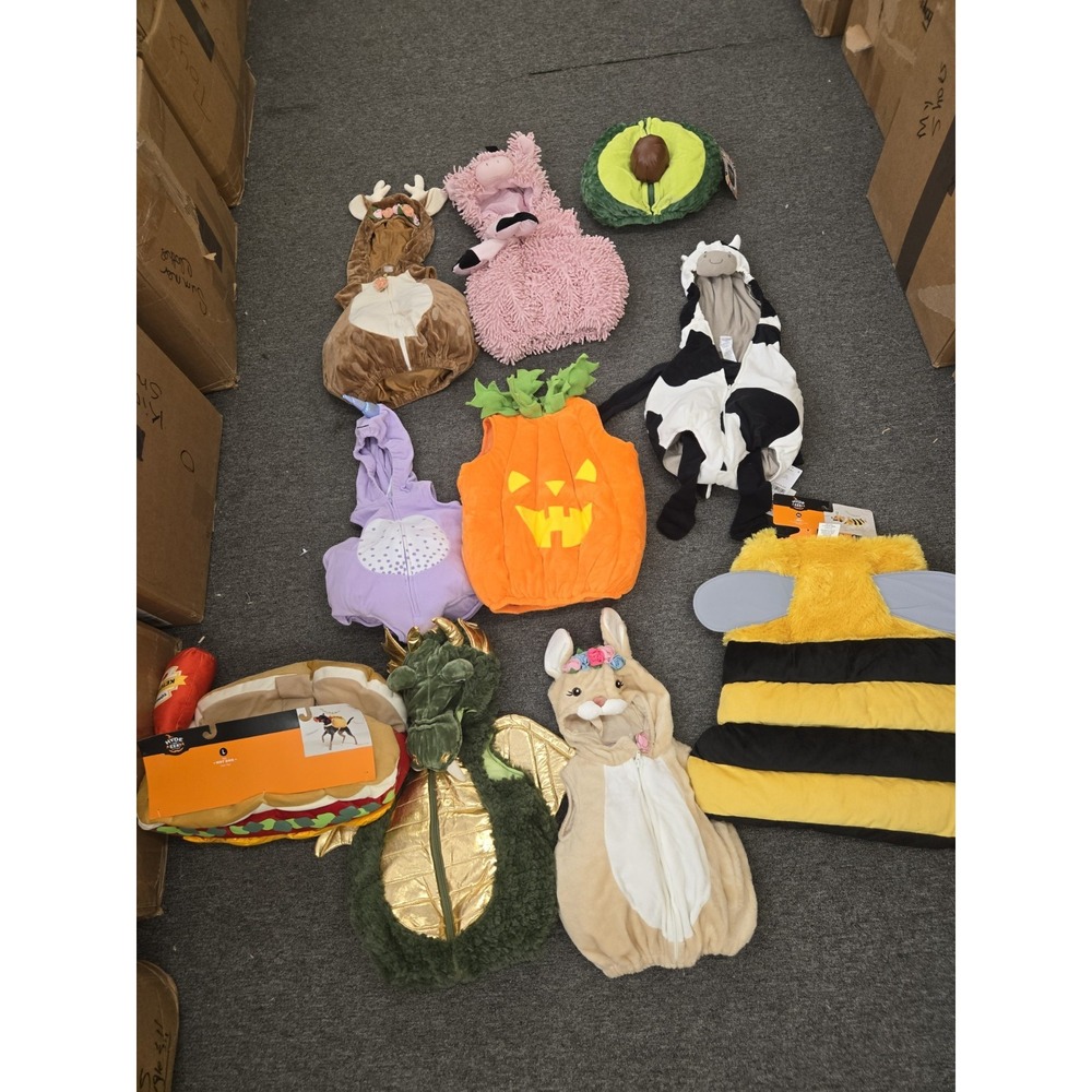 Kids And Pets Halloween Lot 20 Pcs